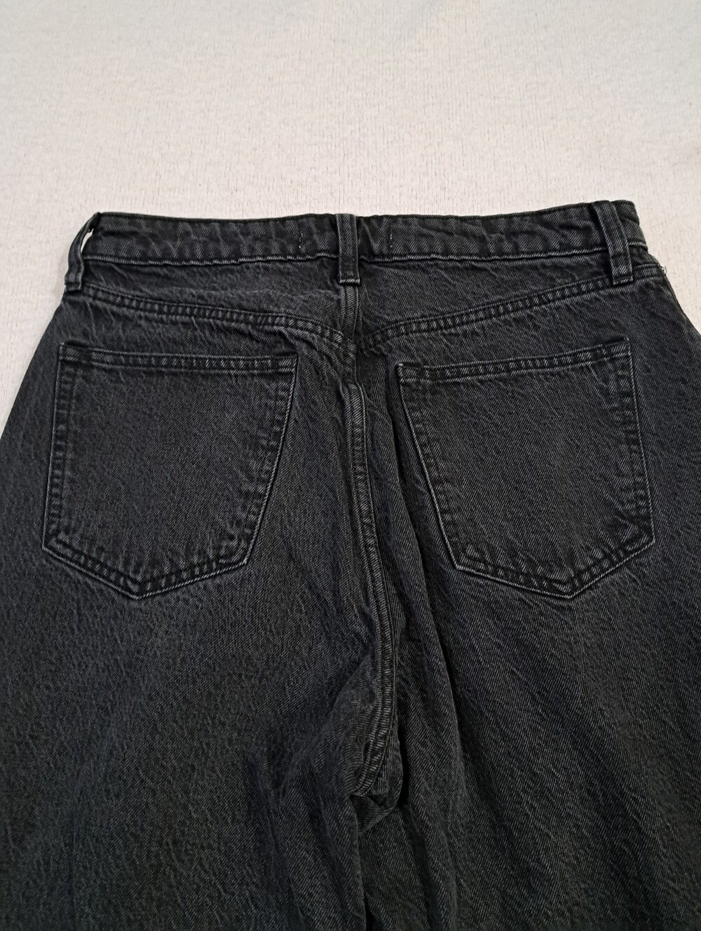 Abercrombie & Fitch The Loose High Rise Jeans Women's Size 29 Black Denim Pleats - Picture 9 of 13